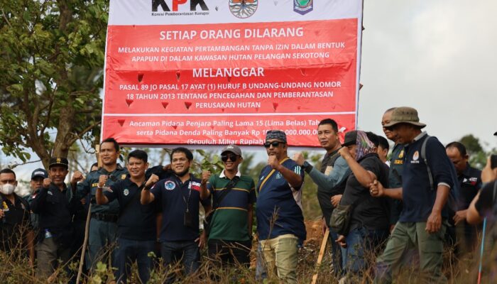 TIM KPK Tertibkan Tambang Emas Ilegal Beromset 720 Milyar Di Lombok Barat