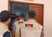 Beraking News Kantor Bupati Digeledah Penyidik KPK 