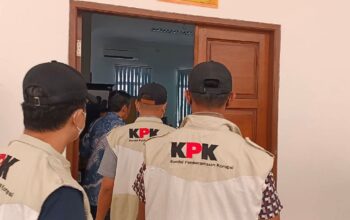 Beraking News Kantor Bupati Digeledah Penyidik KPK 
